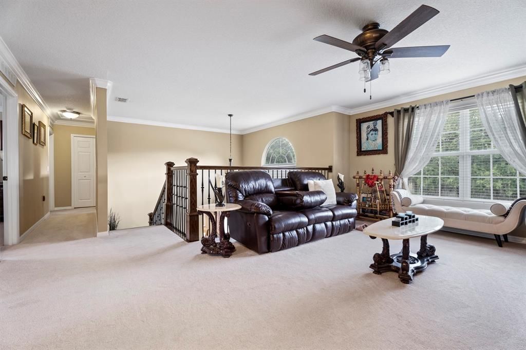 На продажу: $705,000 (5 спален, 2 ванн, 2979 Квадратных фут)