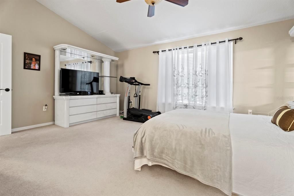 На продажу: $705,000 (5 спален, 2 ванн, 2979 Квадратных фут)