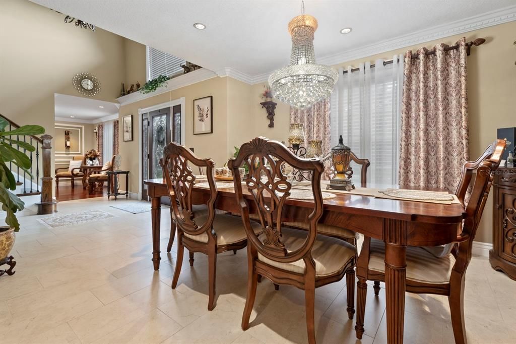 На продажу: $705,000 (5 спален, 2 ванн, 2979 Квадратных фут)