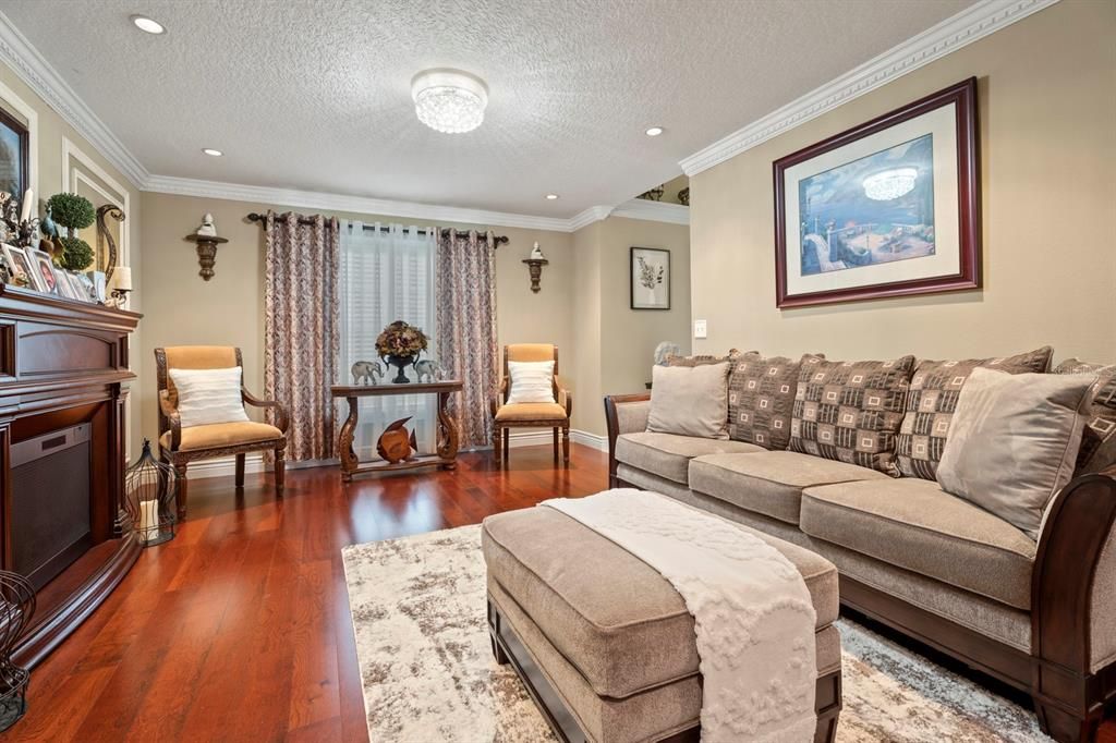 На продажу: $705,000 (5 спален, 2 ванн, 2979 Квадратных фут)