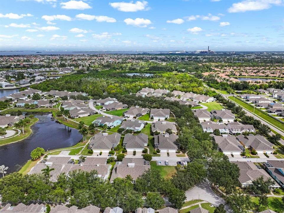 Activo con contrato: $290,000 (2 camas, 2 baños, 1546 Pies cuadrados)