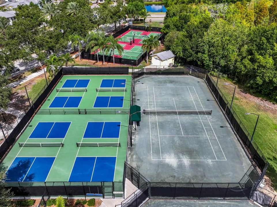 Activo con contrato: $290,000 (2 camas, 2 baños, 1546 Pies cuadrados)