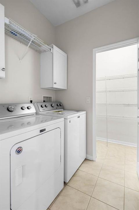 Activo con contrato: $290,000 (2 camas, 2 baños, 1546 Pies cuadrados)