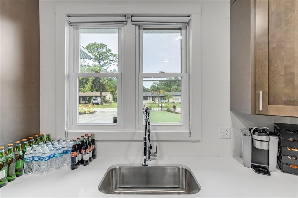 For Sale: $600,000 (12 beds, 0 baths, 2717 Square Feet)