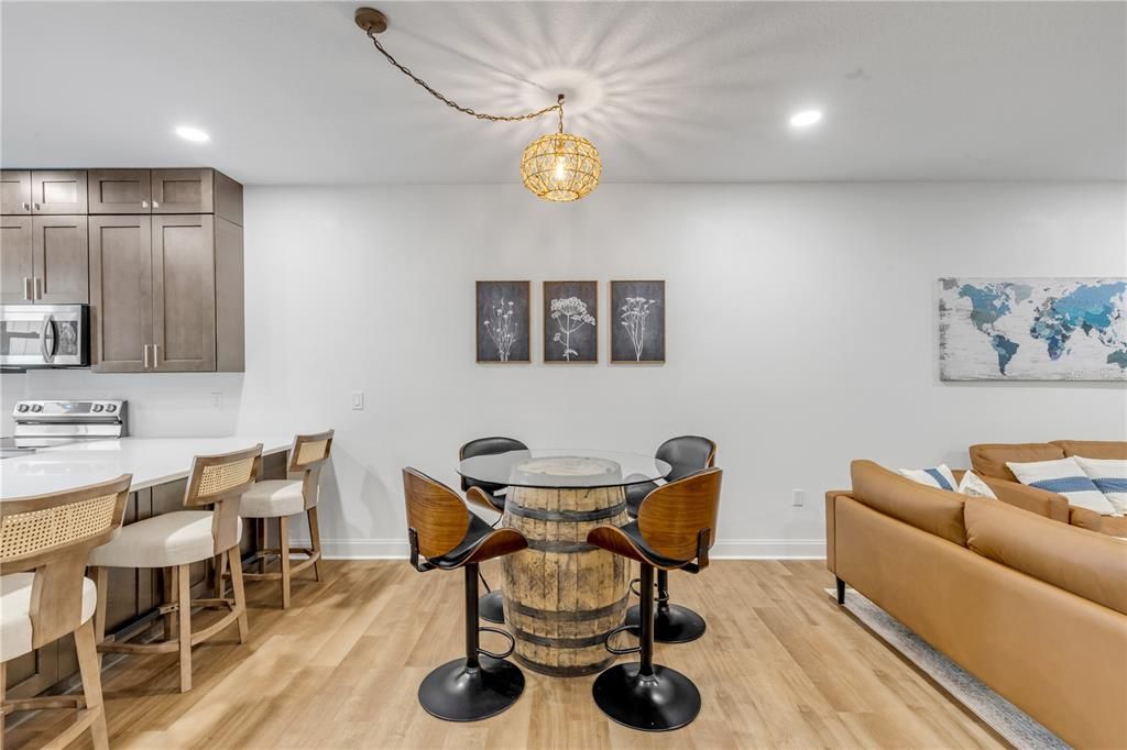 For Sale: $600,000 (12 beds, 0 baths, 2717 Square Feet)