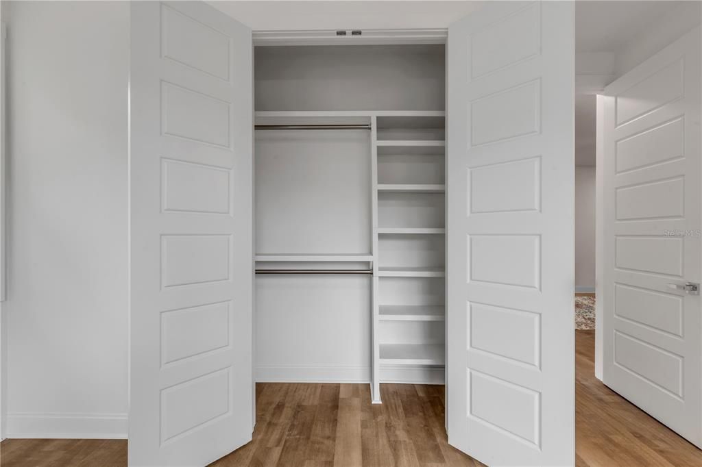 For Sale: $600,000 (12 beds, 0 baths, 2717 Square Feet)