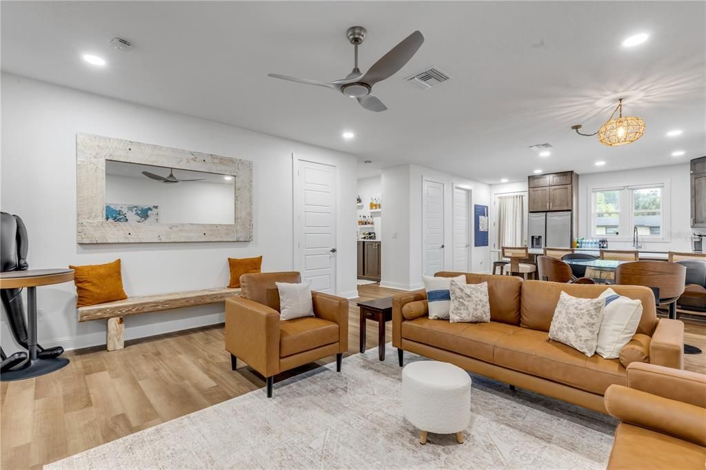 For Sale: $600,000 (12 beds, 0 baths, 2717 Square Feet)