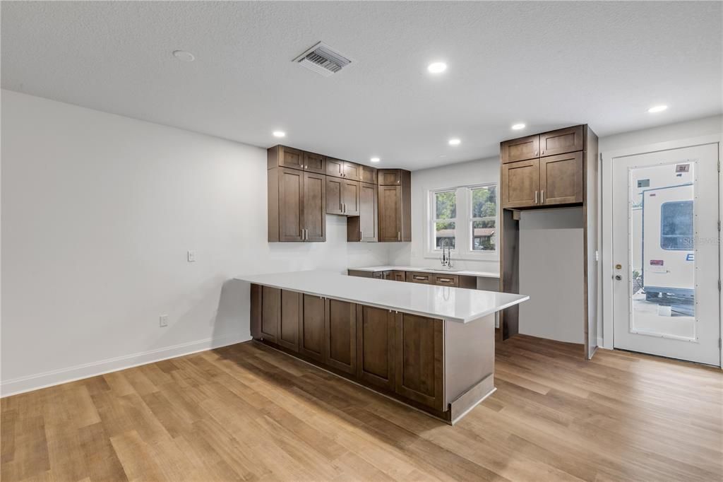 For Sale: $600,000 (12 beds, 0 baths, 2717 Square Feet)