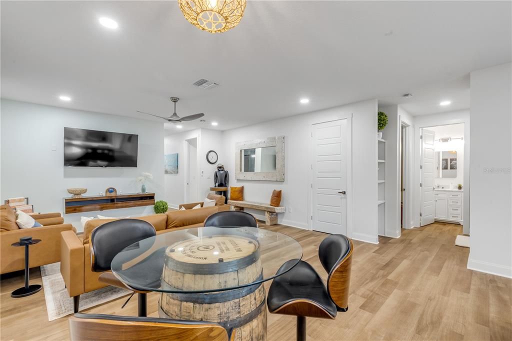 For Sale: $600,000 (12 beds, 0 baths, 2717 Square Feet)