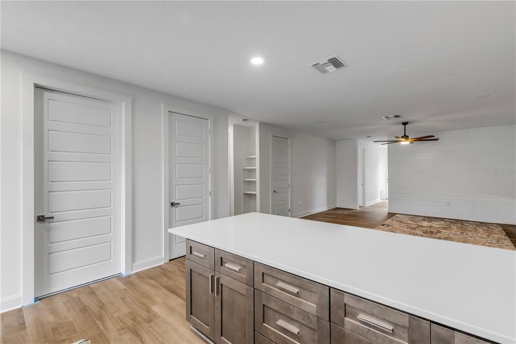 For Sale: $600,000 (12 beds, 0 baths, 2717 Square Feet)