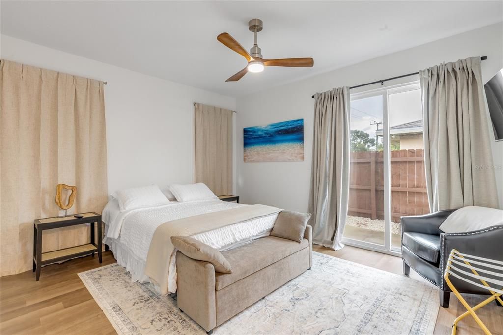 For Sale: $600,000 (12 beds, 0 baths, 2717 Square Feet)