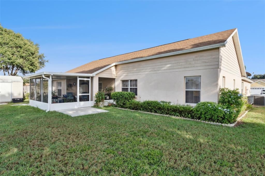 Под контрактом: $379,000 (3 спален, 2 ванн, 1726 Квадратных фут)