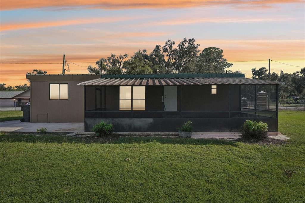 待售: $295,000 (3 贝兹, 2 浴室, 1196 平方英尺)