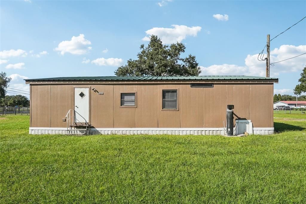 待售: $295,000 (3 贝兹, 2 浴室, 1196 平方英尺)