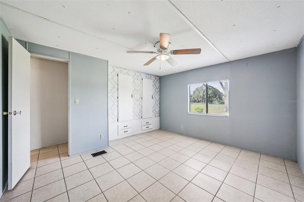 待售: $295,000 (3 贝兹, 2 浴室, 1196 平方英尺)