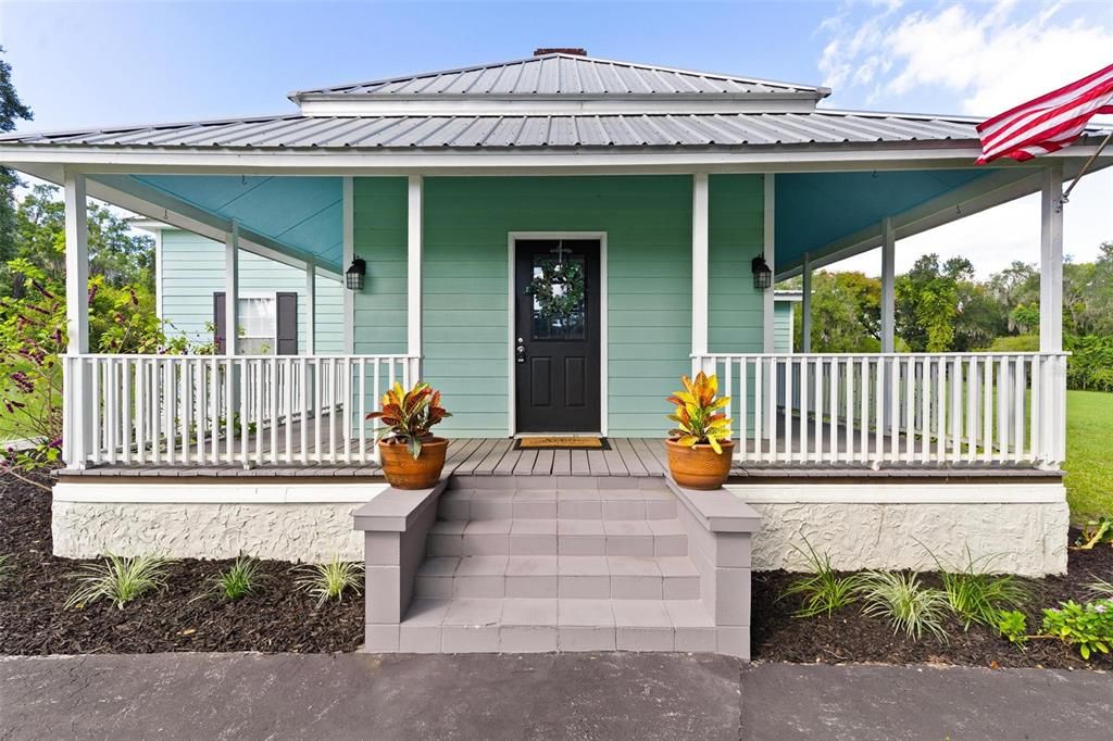 For Sale: $325,000 (3 beds, 2 baths, 1532 Square Feet)