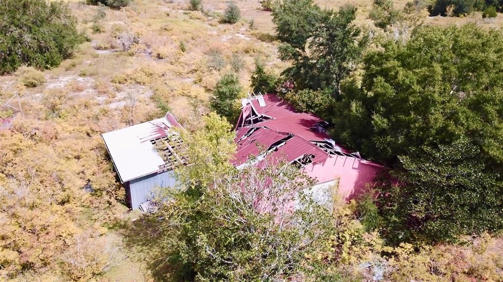 待售: $900,000 (41.81 acres)