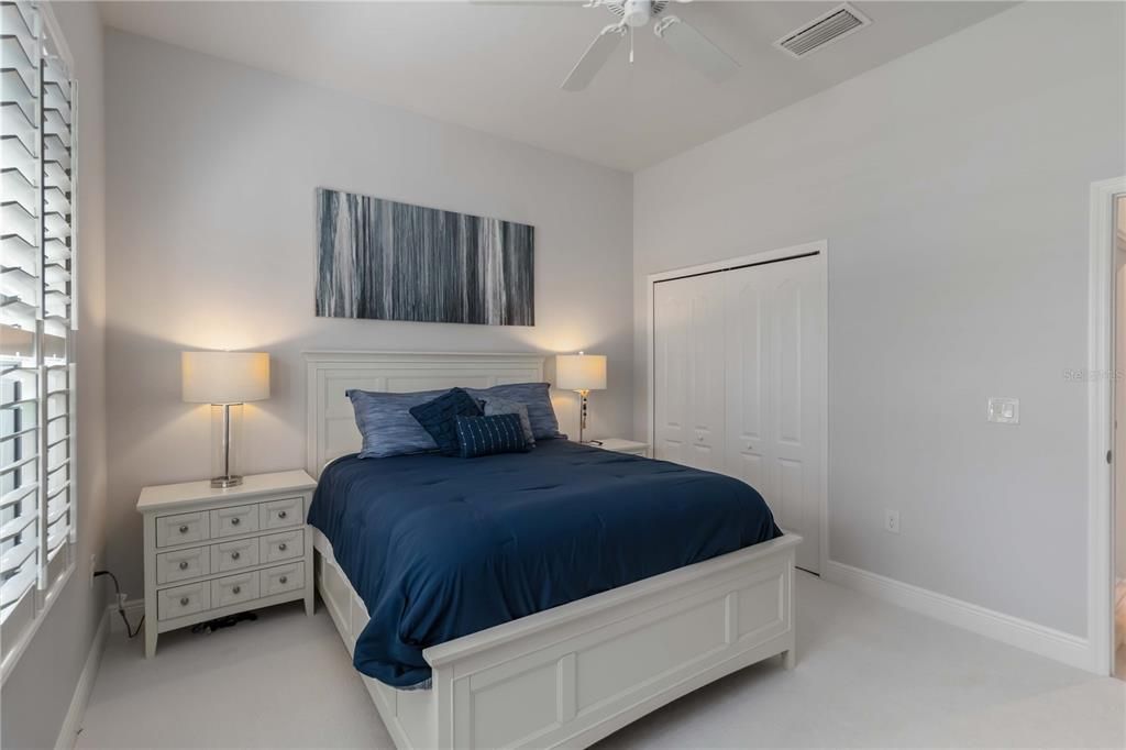 For Sale: $699,999 (3 beds, 2 baths, 2181 Square Feet)