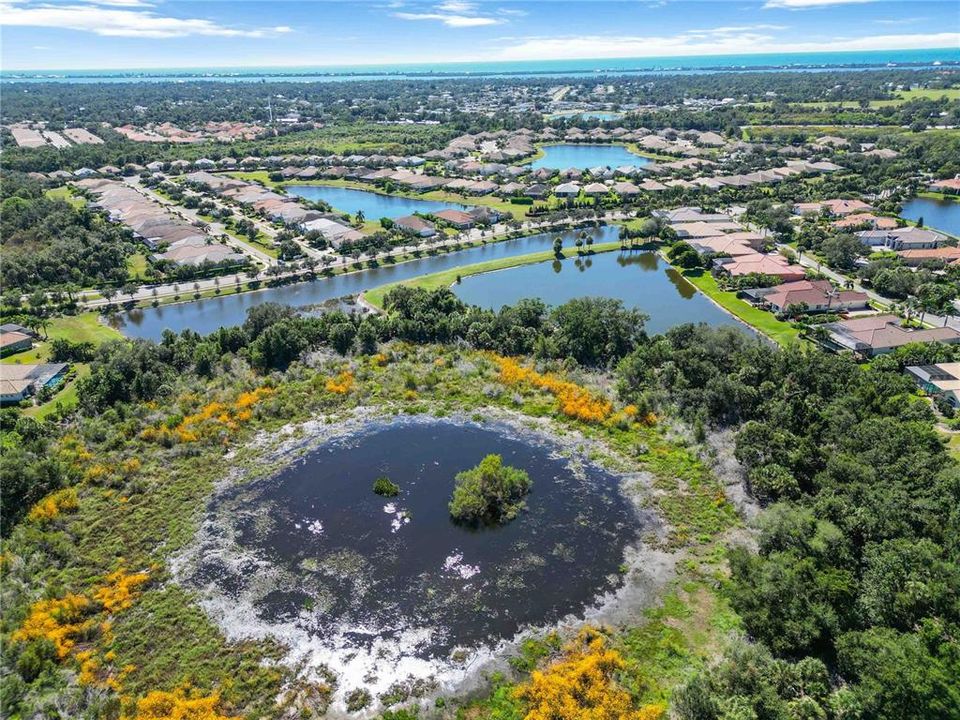 For Sale: $699,999 (3 beds, 2 baths, 2181 Square Feet)
