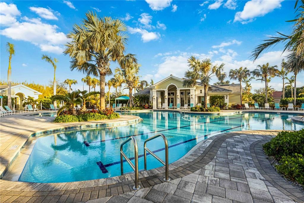 For Sale: $699,999 (3 beds, 2 baths, 2181 Square Feet)