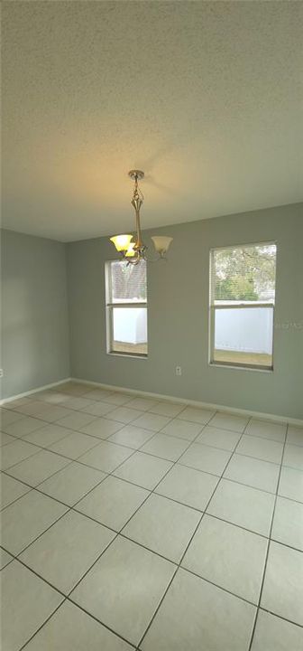 En Renta: $2,095 (3 camas, 2 baños, 1186 Pies cuadrados)