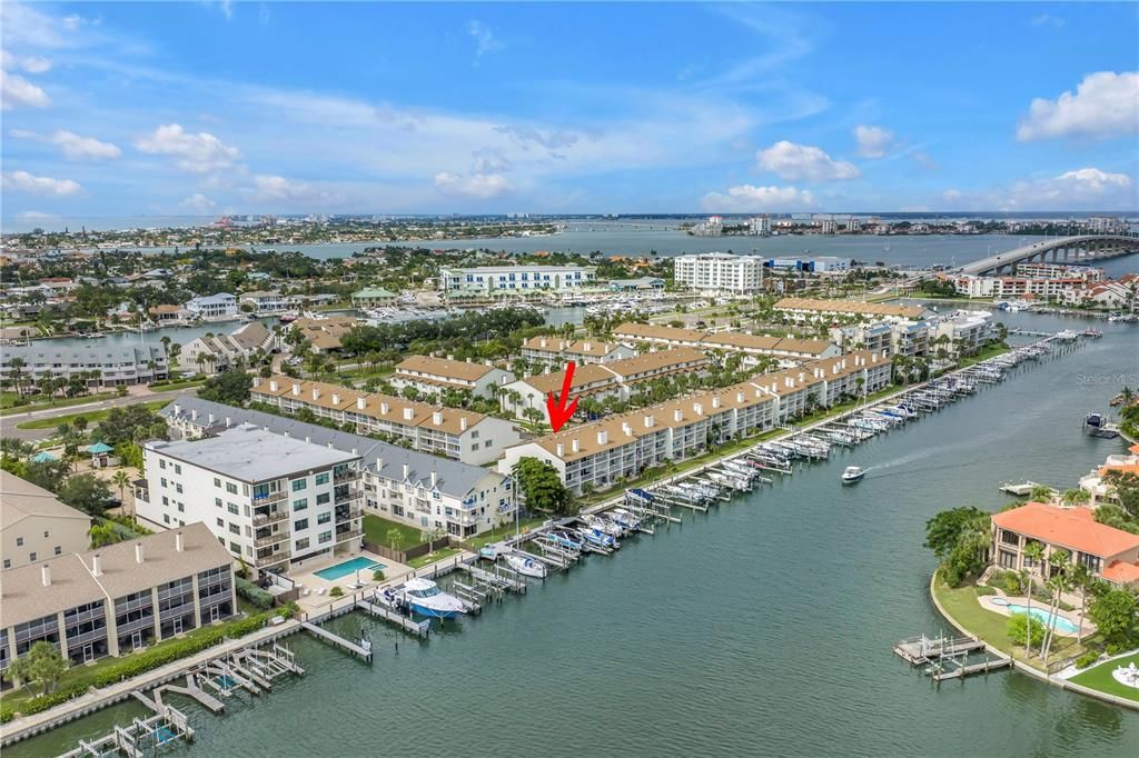 En Venta: $899,000 (3 camas, 3 baños, 1585 Pies cuadrados)