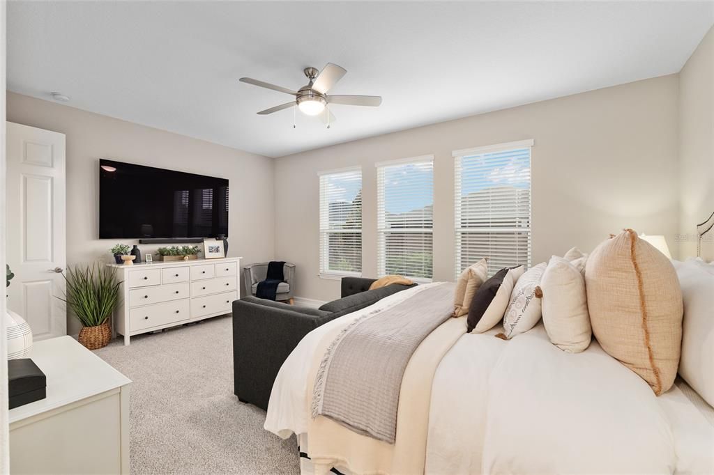 На продажу: $485,000 (3 спален, 2 ванн, 1894 Квадратных фут)