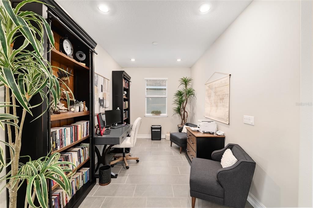 На продажу: $485,000 (3 спален, 2 ванн, 1894 Квадратных фут)