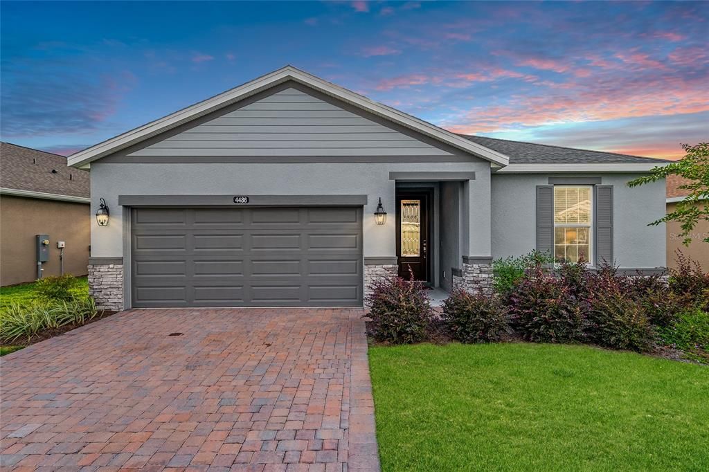 На продажу: $485,000 (3 спален, 2 ванн, 1894 Квадратных фут)