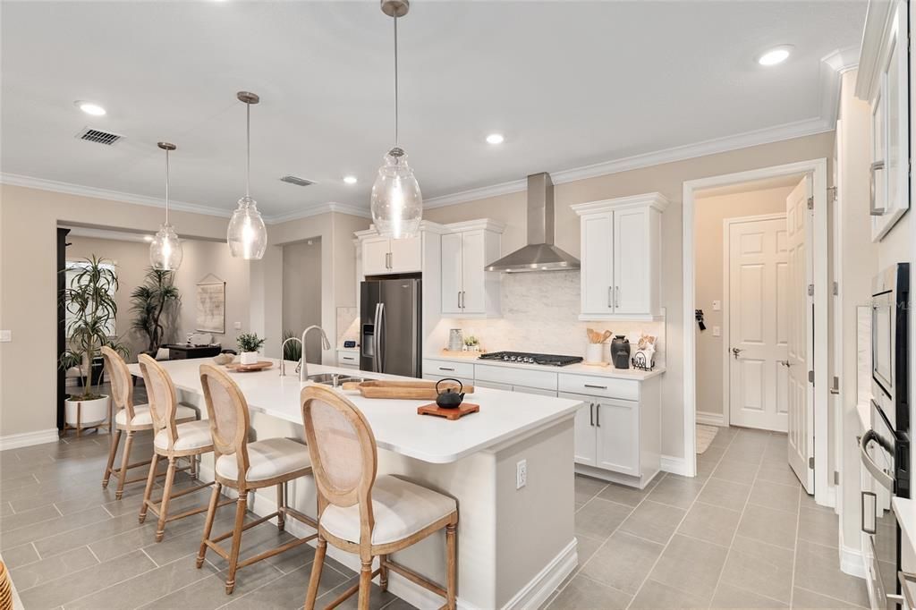 На продажу: $485,000 (3 спален, 2 ванн, 1894 Квадратных фут)