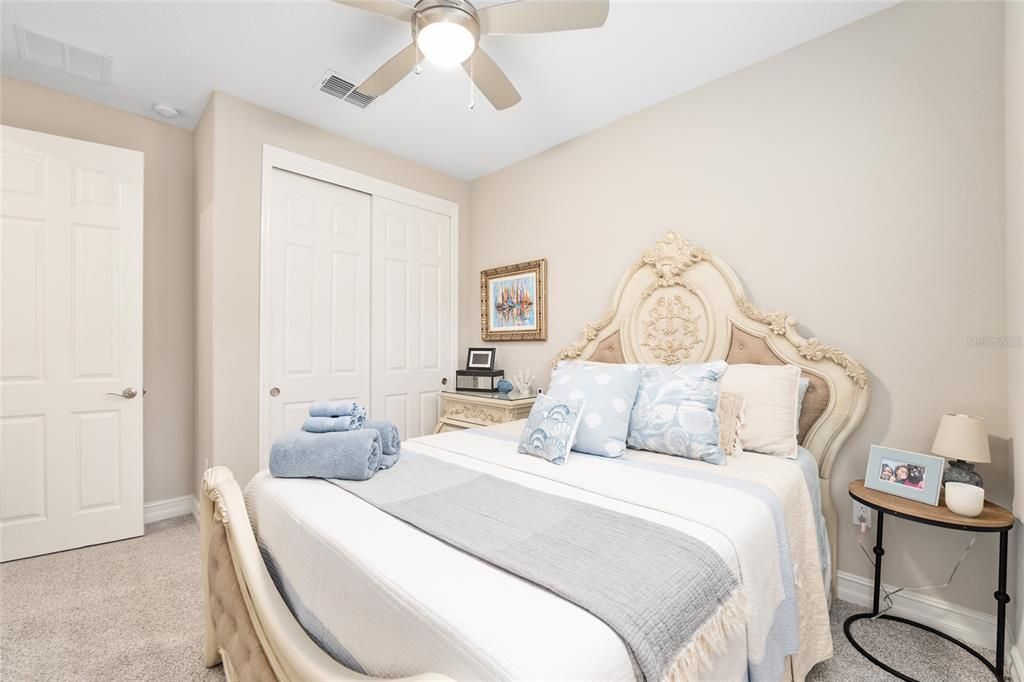 На продажу: $485,000 (3 спален, 2 ванн, 1894 Квадратных фут)