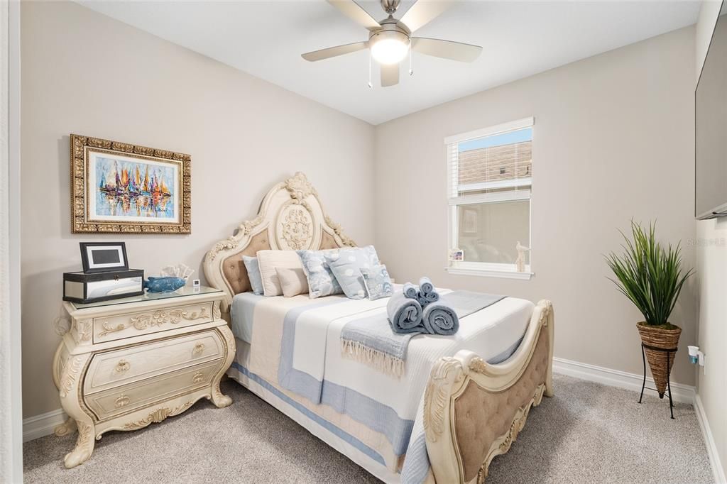 На продажу: $485,000 (3 спален, 2 ванн, 1894 Квадратных фут)