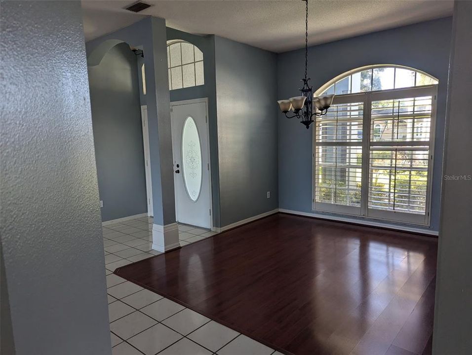For Rent: $3,975 (4 beds, 3 baths, 2359 Square Feet)