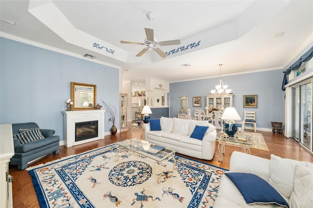 На продажу: $775,000 (3 спален, 2 ванн, 2234 Квадратных фут)