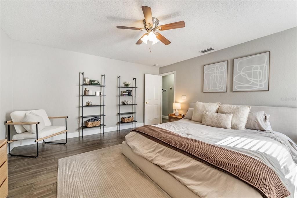 For Sale: $420,000 (4 beds, 2 baths, 1691 Square Feet)