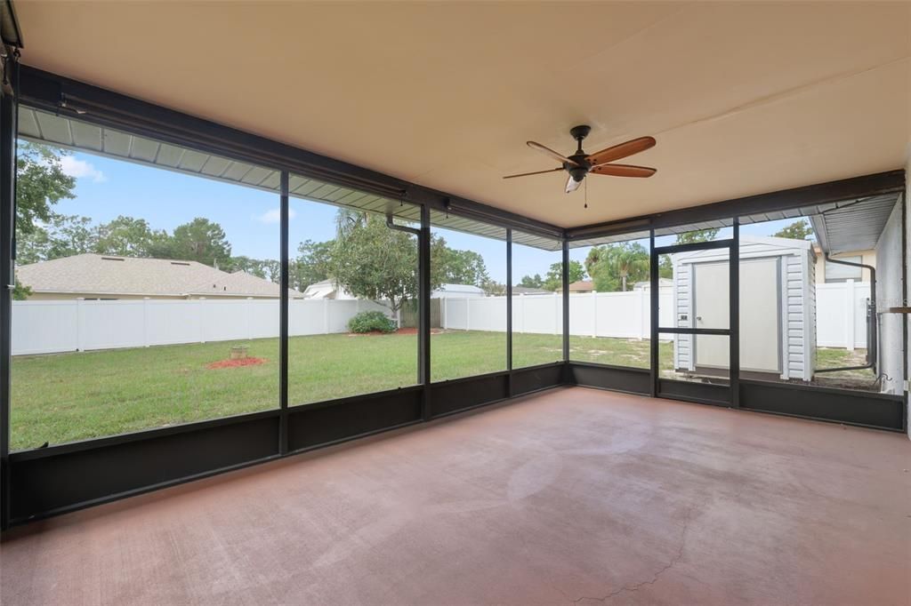 Activo con contrato: $234,900 (2 camas, 2 baños, 1096 Pies cuadrados)