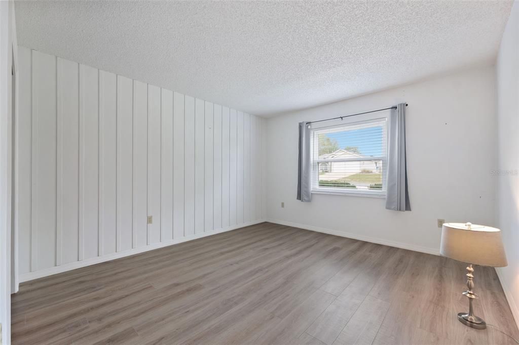 Activo con contrato: $234,900 (2 camas, 2 baños, 1096 Pies cuadrados)
