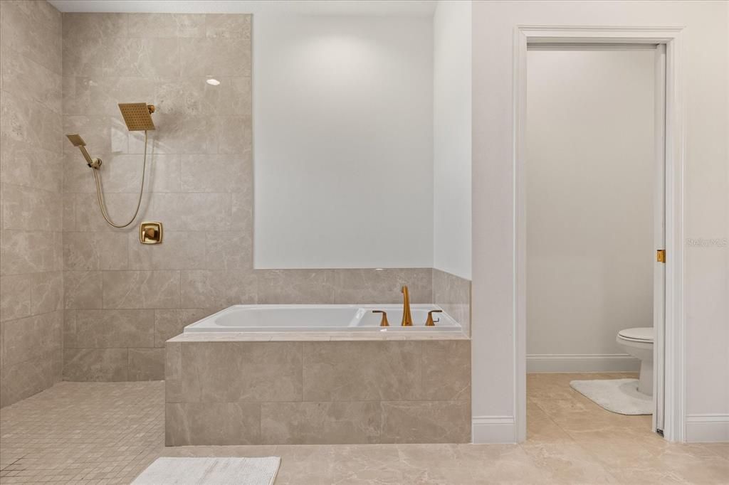 For Sale: $1,450,000 (4 beds, 3 baths, 2728 Square Feet)