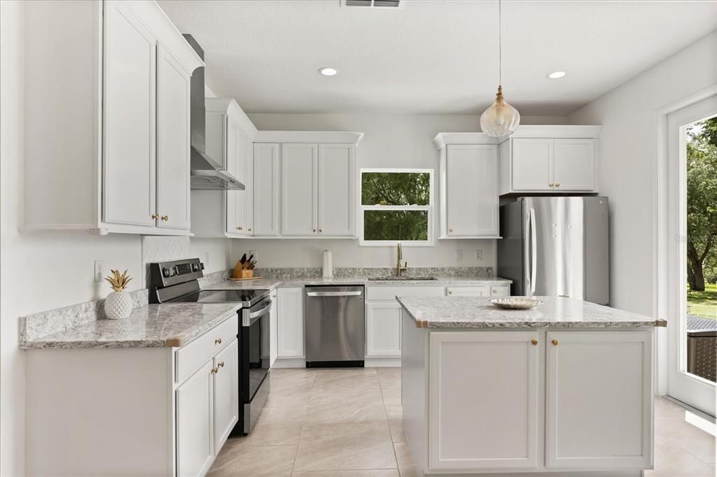 For Sale: $1,450,000 (4 beds, 3 baths, 2728 Square Feet)