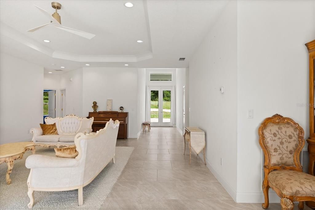 For Sale: $1,450,000 (4 beds, 3 baths, 2728 Square Feet)