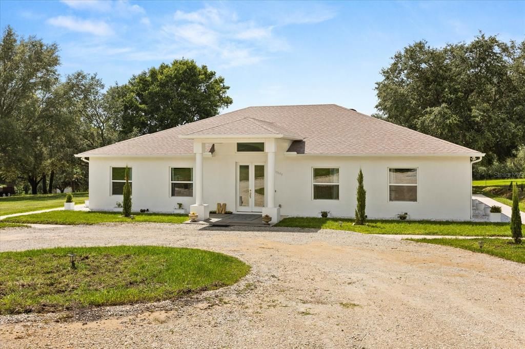 For Sale: $1,450,000 (4 beds, 3 baths, 2728 Square Feet)