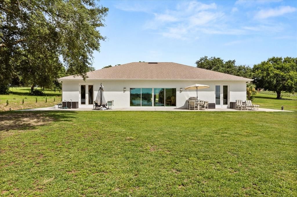 For Sale: $1,450,000 (4 beds, 3 baths, 2728 Square Feet)