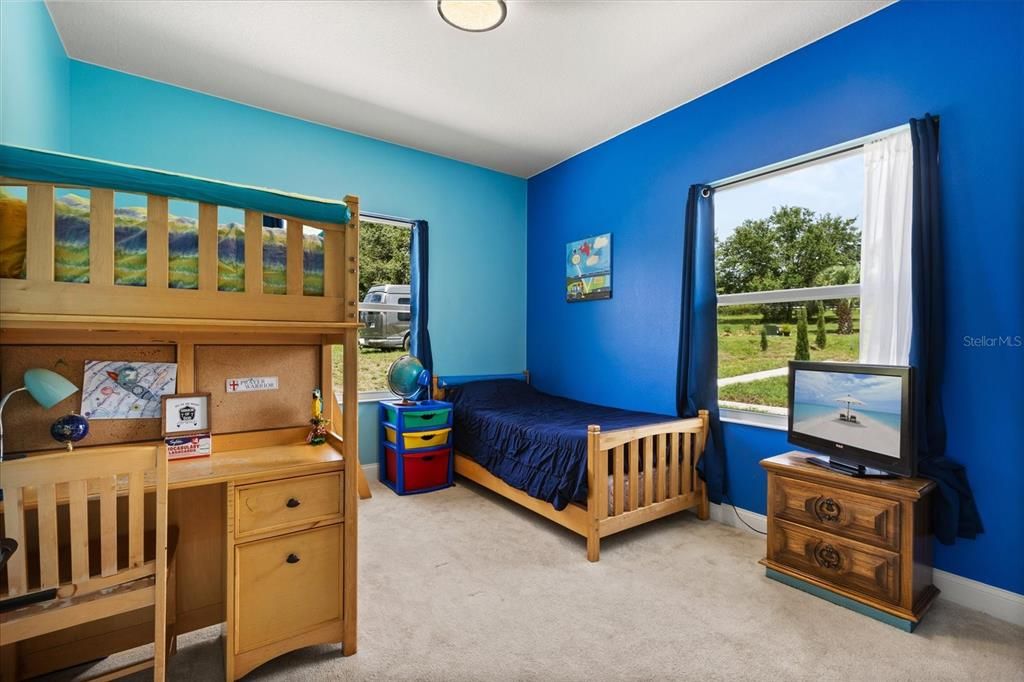 For Sale: $1,450,000 (4 beds, 3 baths, 2728 Square Feet)