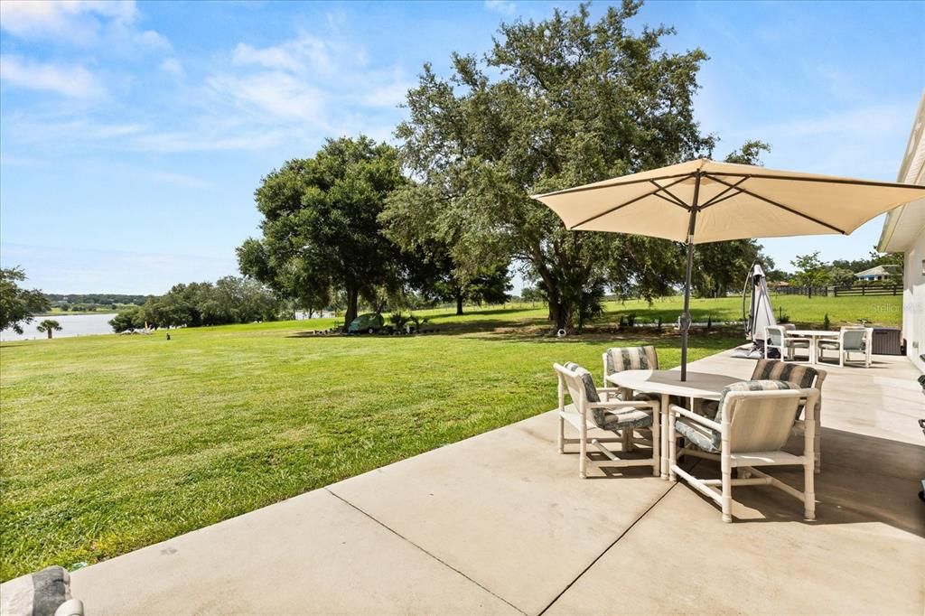 For Sale: $1,450,000 (4 beds, 3 baths, 2728 Square Feet)