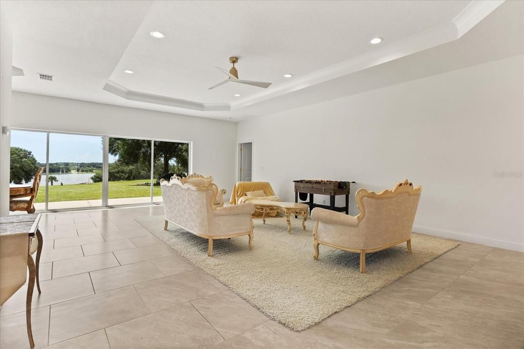 For Sale: $1,450,000 (4 beds, 3 baths, 2728 Square Feet)