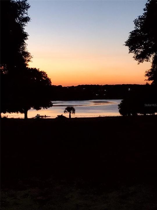 For Sale: $1,450,000 (4 beds, 3 baths, 2728 Square Feet)