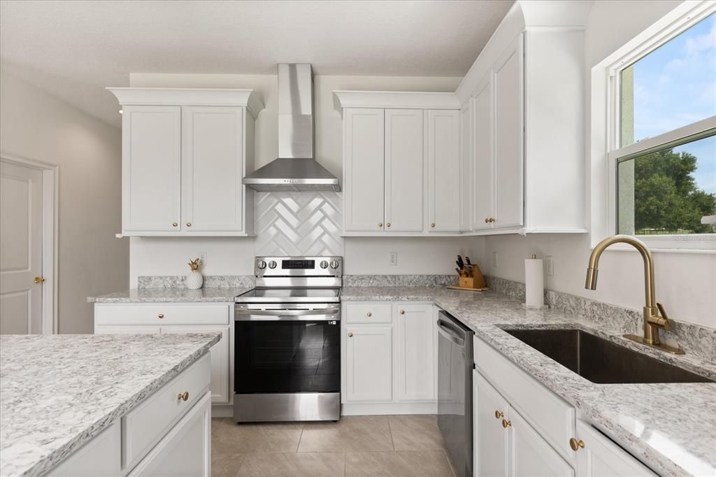 For Sale: $1,450,000 (4 beds, 3 baths, 2728 Square Feet)