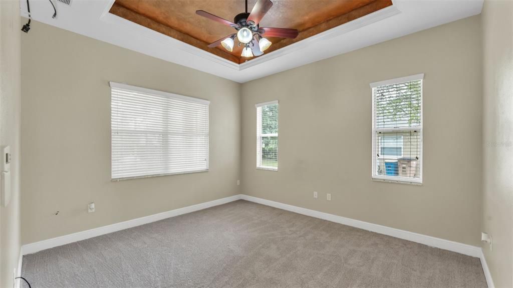 На продажу: $397,500 (4 спален, 2 ванн, 2322 Квадратных фут)