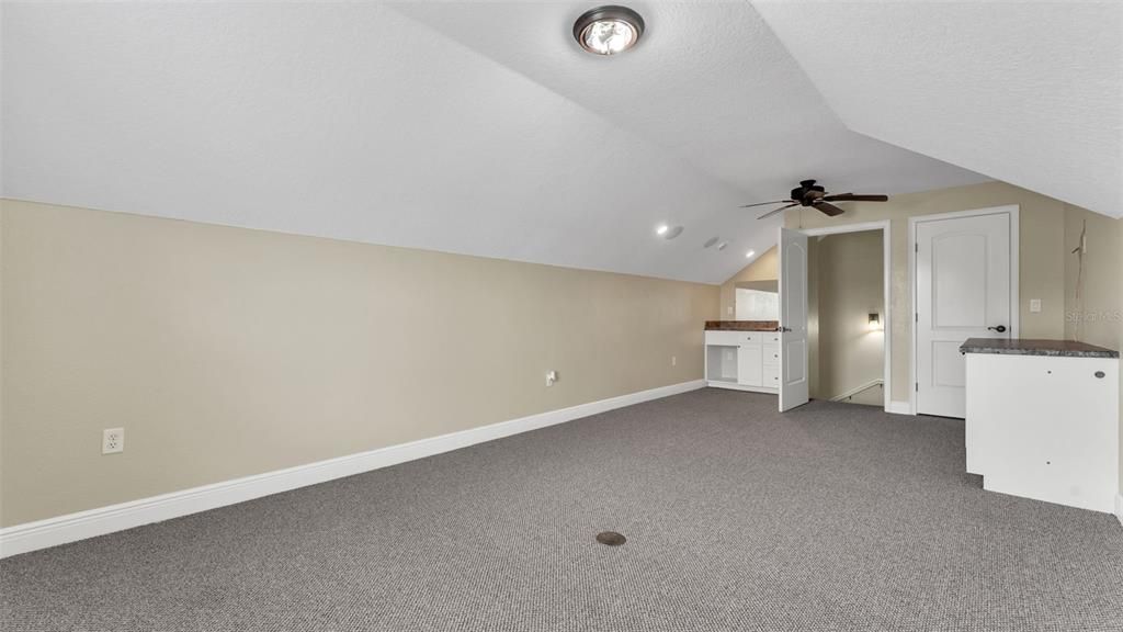 На продажу: $397,500 (4 спален, 2 ванн, 2322 Квадратных фут)