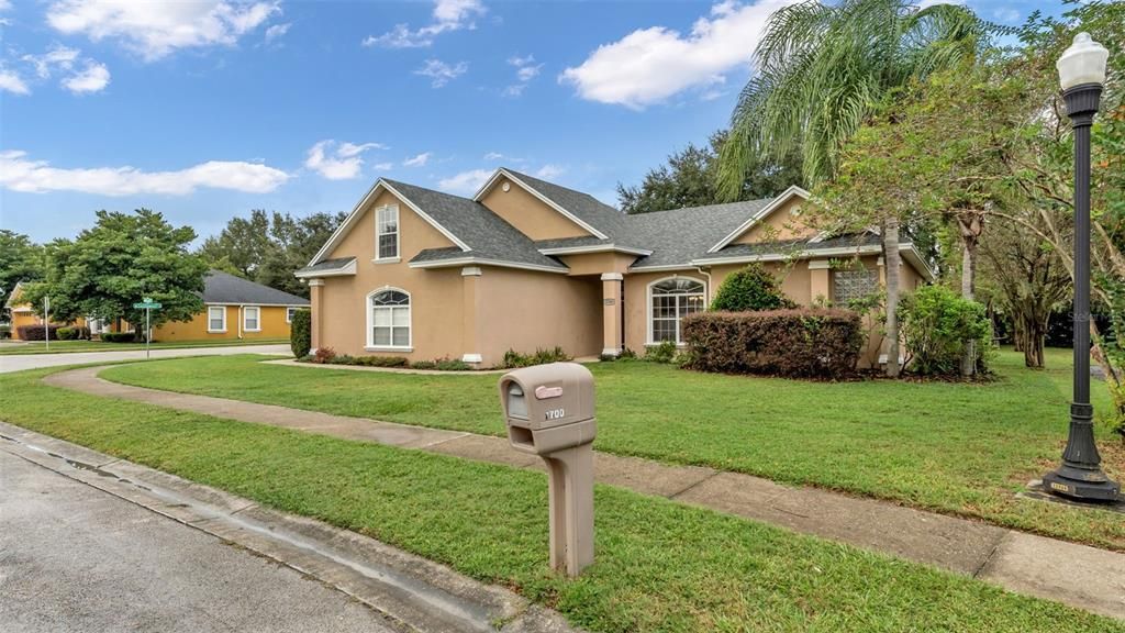 На продажу: $397,500 (4 спален, 2 ванн, 2322 Квадратных фут)